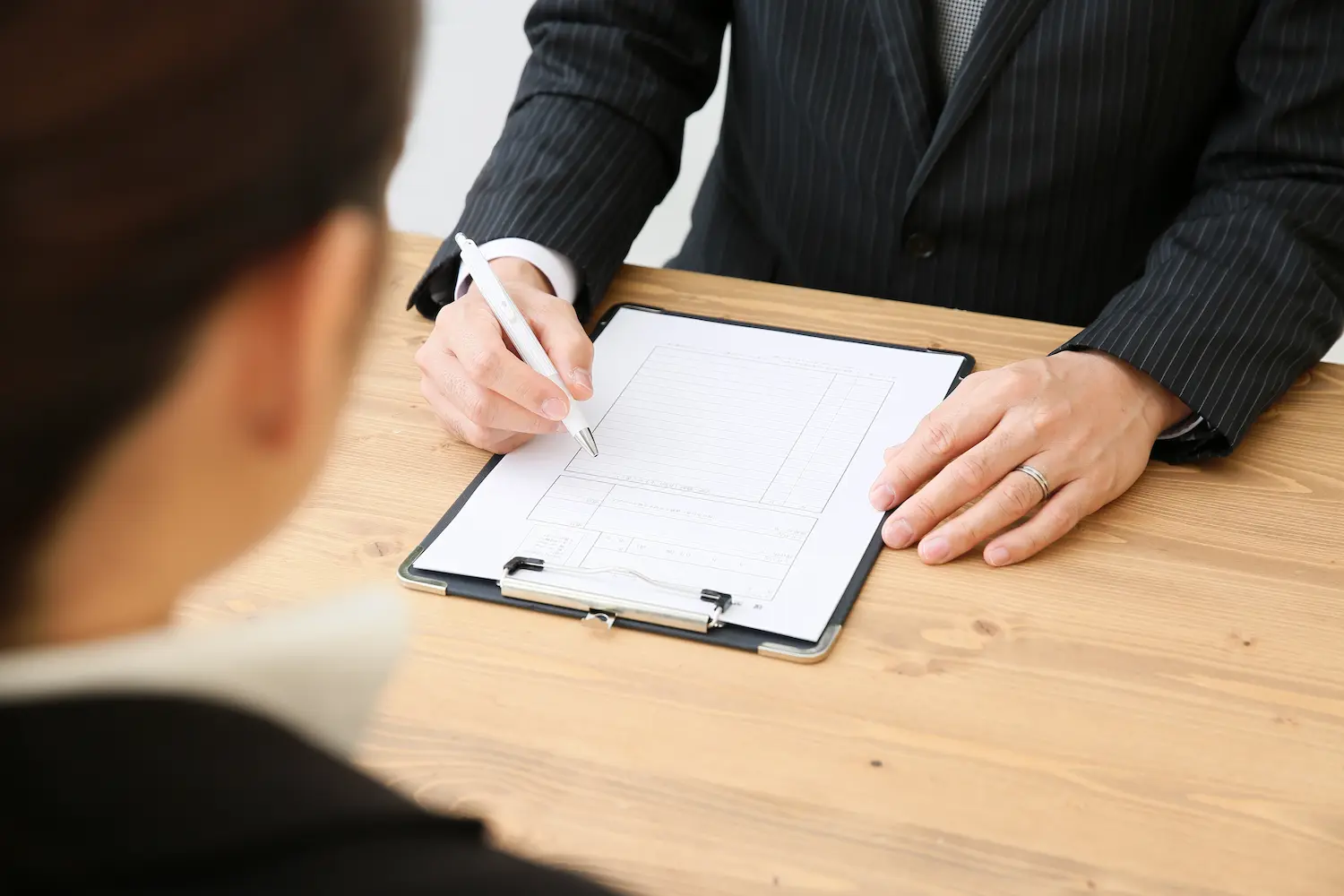 入室の基本動作と正しい手順