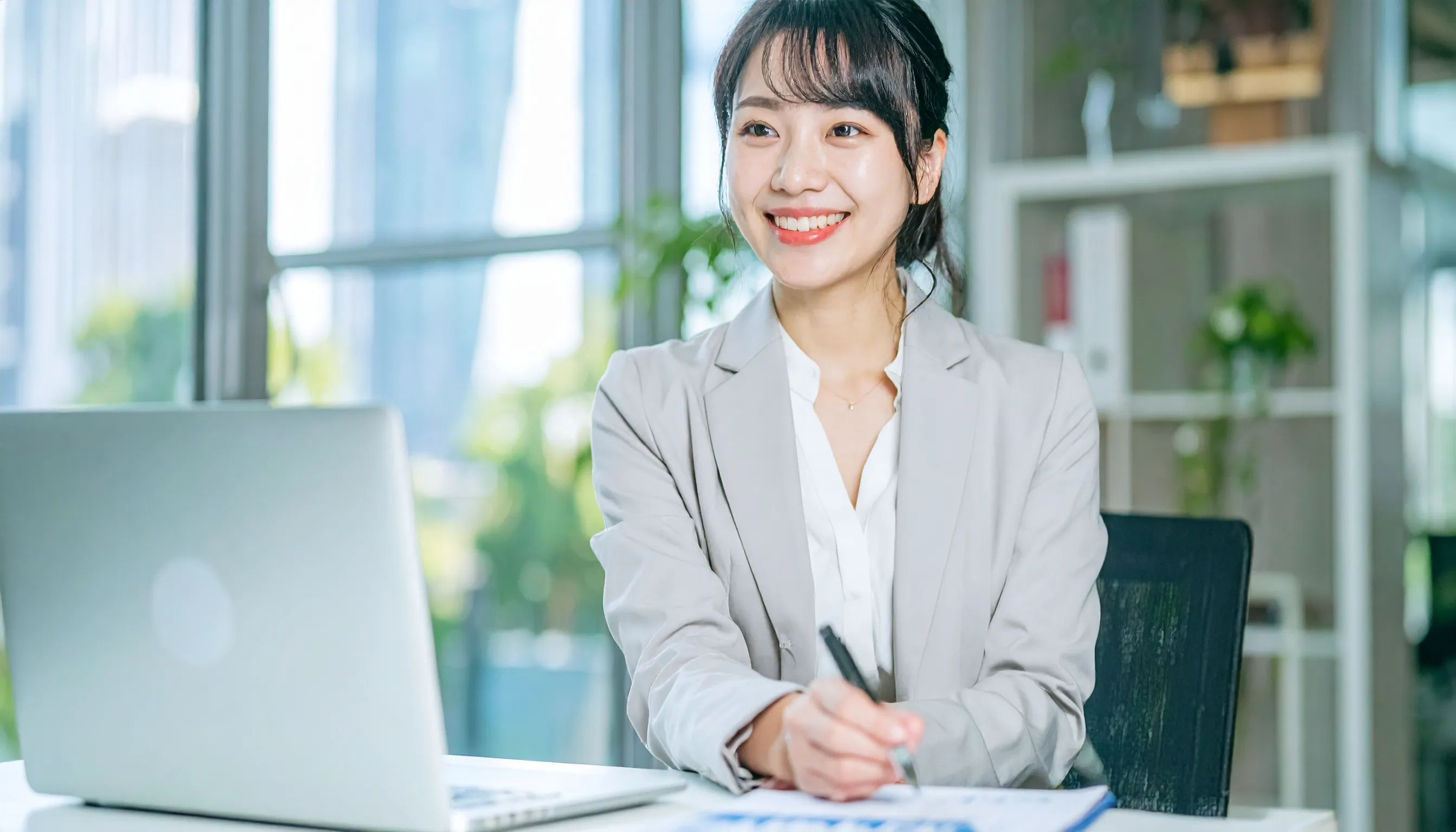 選考結果の確認から内定後の準備まで