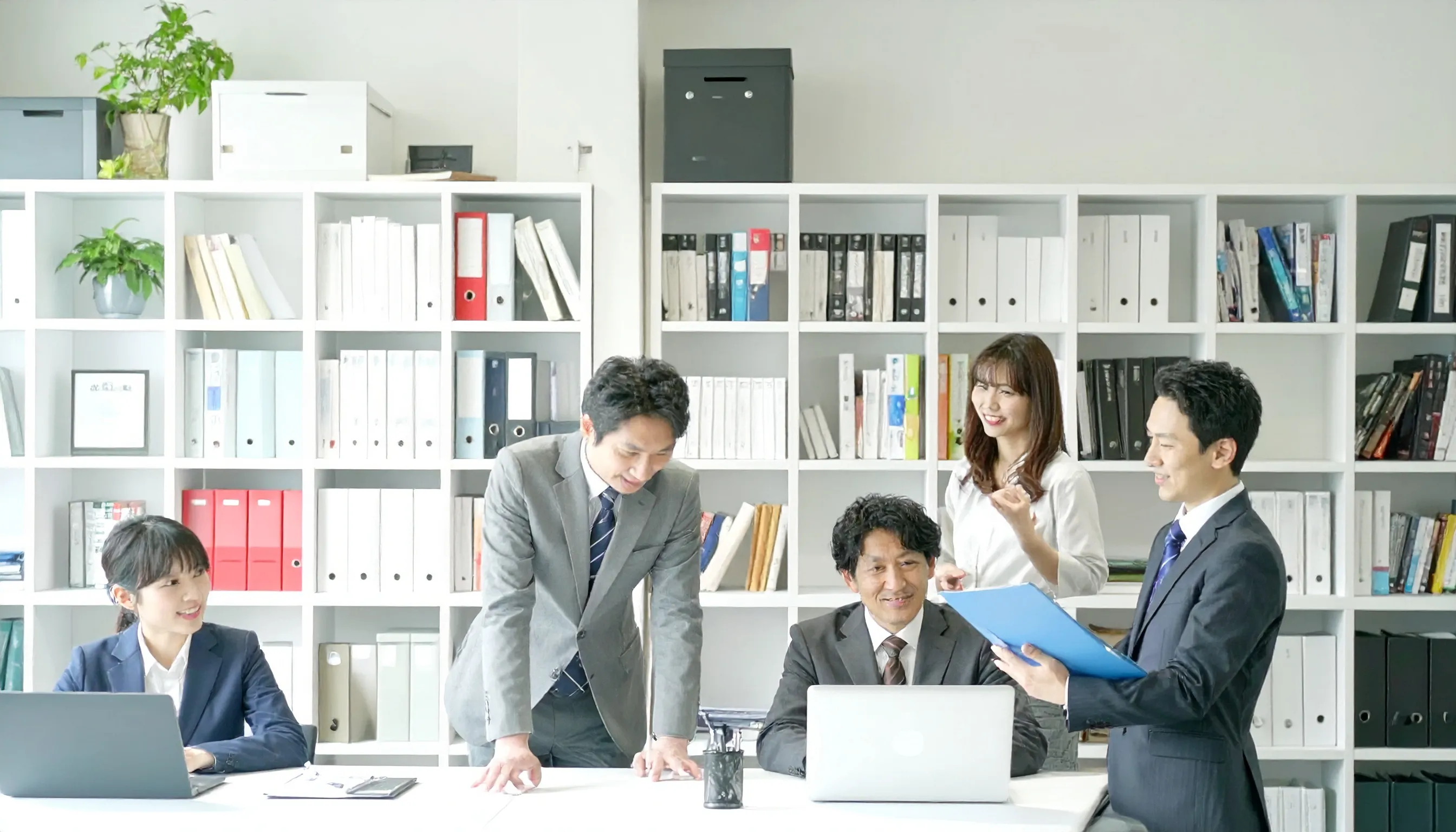 【完全版】訪問時のビジネスマナー｜第一印象で信頼を勝ち取る方法