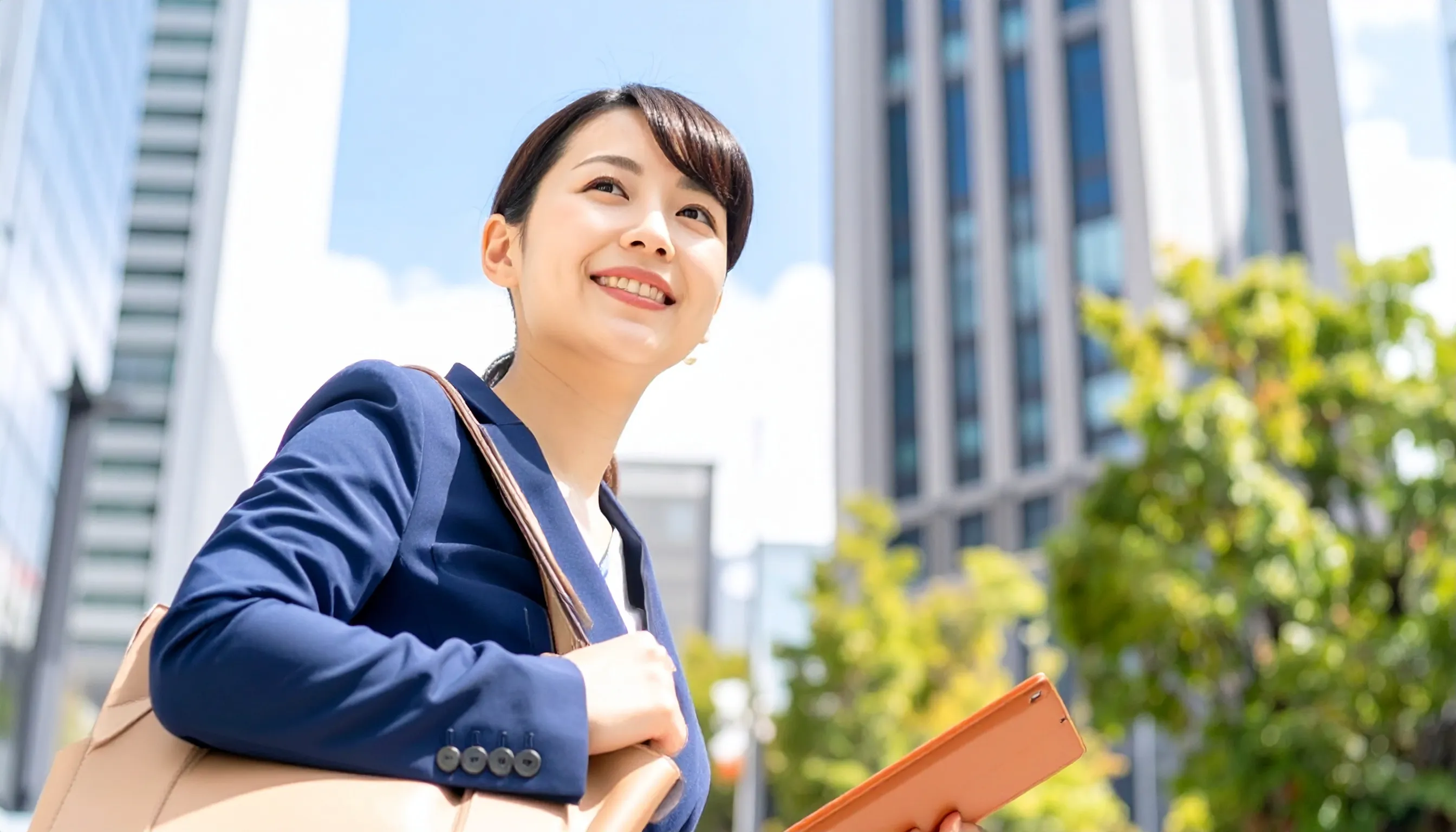 ビジネスマナーに必須の言葉遣い|信頼を生むコミュニケーションの基本